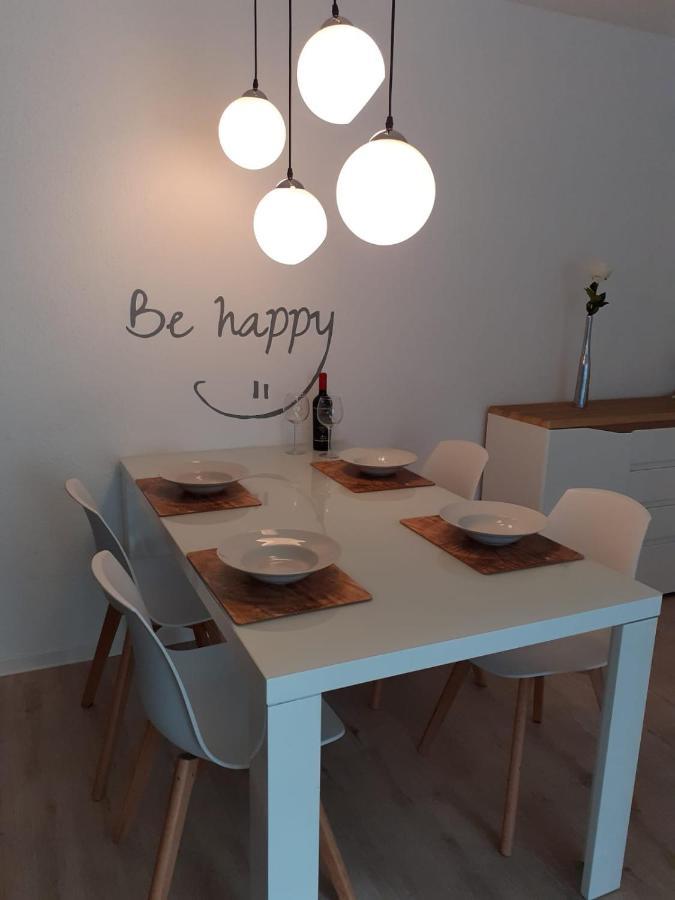 Moderne Ferienwohnung In Lippstadt Zentrum Bagian luar foto