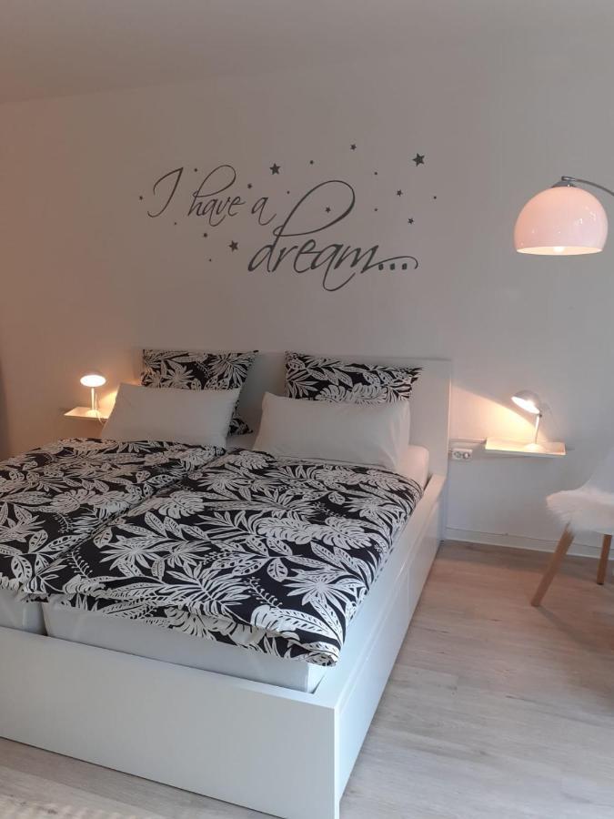 Moderne Ferienwohnung In Lippstadt Zentrum Bagian luar foto